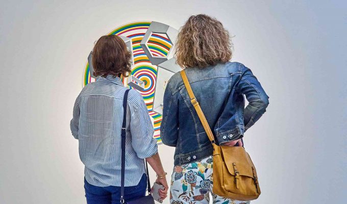 (c)HR ArchivNr: 882_220610_037 / 10.06.2022 / Ebersberg, Kunstverein, Vernissage Ausstellung Sabrina Sperl "knapp sichtbar". hier: Ansicht Oberlichtraum