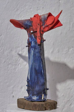 (c)HR Archivnr: 882_240323_0441 / 23.03.2024 / Ebersberg, KVE Studio an der Rampe. Ausstellung des malaysischen Künstlers "Madi" - Natur-Dialoge. Organisiert von KVE-Mitglied Silvia Peplinski. hier: Blick in die Ausstellung.